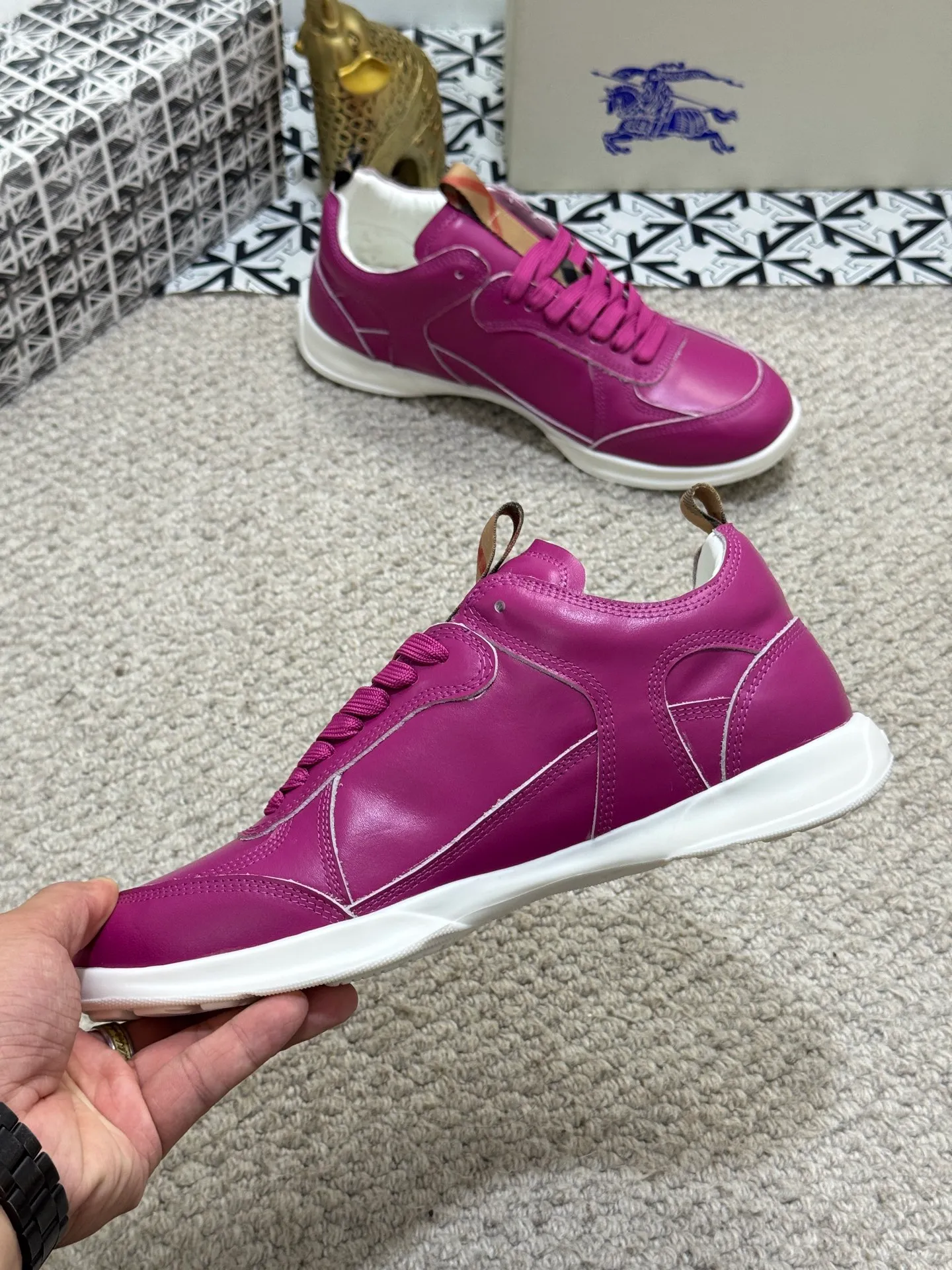 Men's shoes 💰420 [New style] 🐝🐝 [BURBERRY] Burberry - high-end quality original order 🔍🔍🔍 Upper: imported 🔝 calfskin, brand knitted pattern, tongue brand cloth label, lining: sheepskin lining, - outsole: rubber; two-color molded outsole, ultra-high quality control·fine workmanship: highlighted (high-end·luxury·grade) Size :38-44 (45 customized